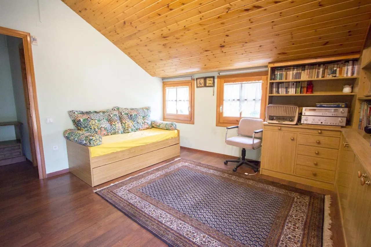 Catalunya Casas Private Paradise - Hop, Skip Or Jump To Barcelona! Cervello 0*,